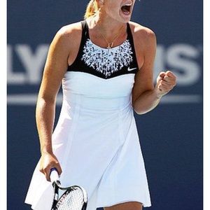 Beautiful Nike white Tennis dress size large